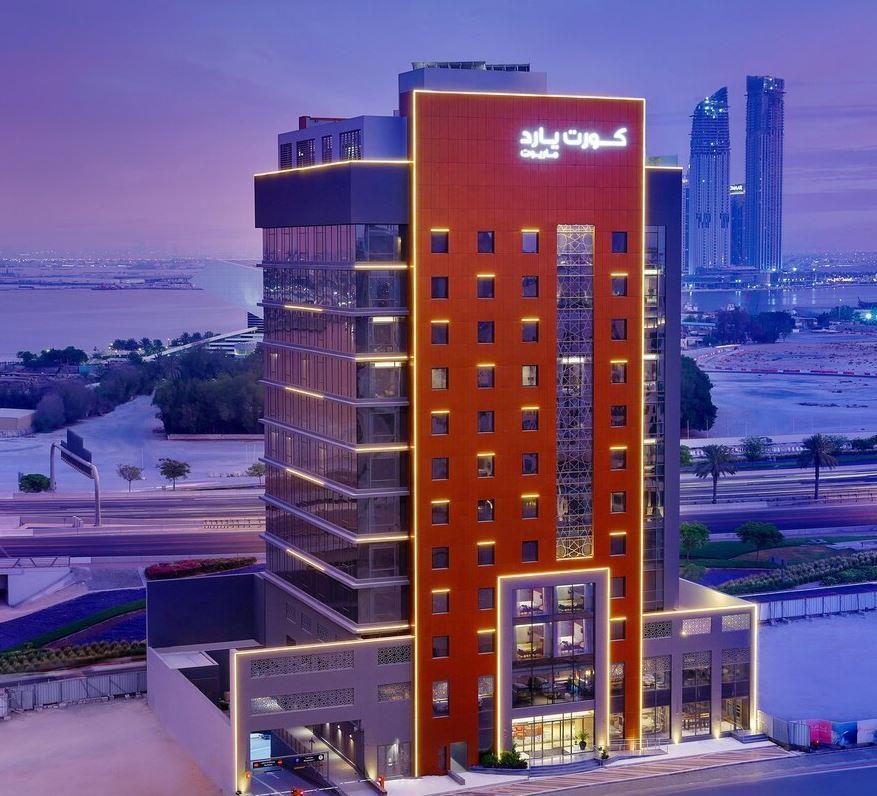Courtyard By Marriott Culture Village, Дубай Екстериор снимка