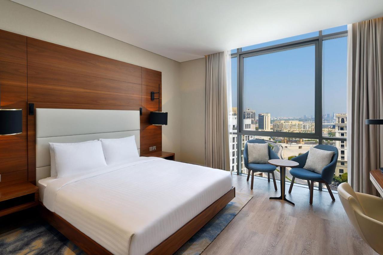 Courtyard By Marriott Culture Village, Дубай Екстериор снимка