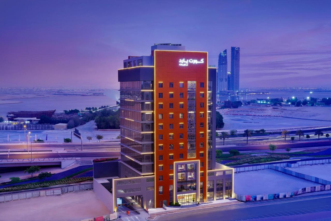 Courtyard By Marriott Culture Village, Дубай Екстериор снимка