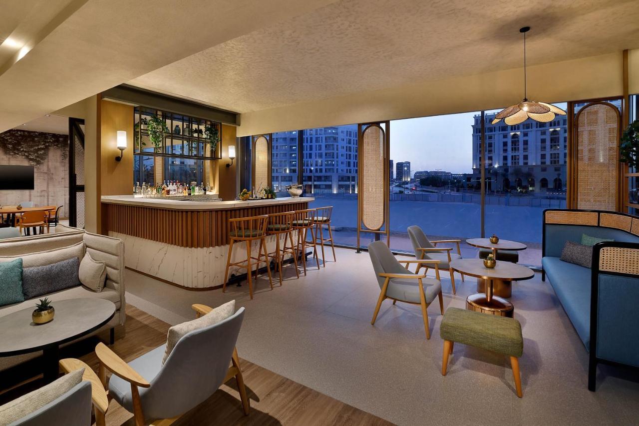 Courtyard By Marriott Culture Village, Дубай Екстериор снимка